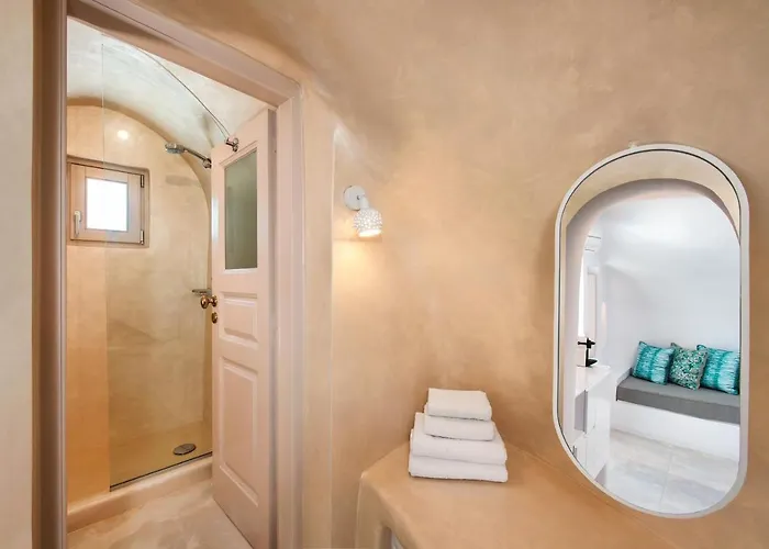 Ananda Infinity * 피로스테파니