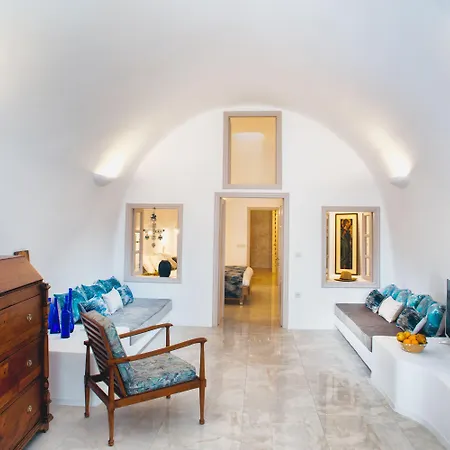 Ananda Infinity Villa *