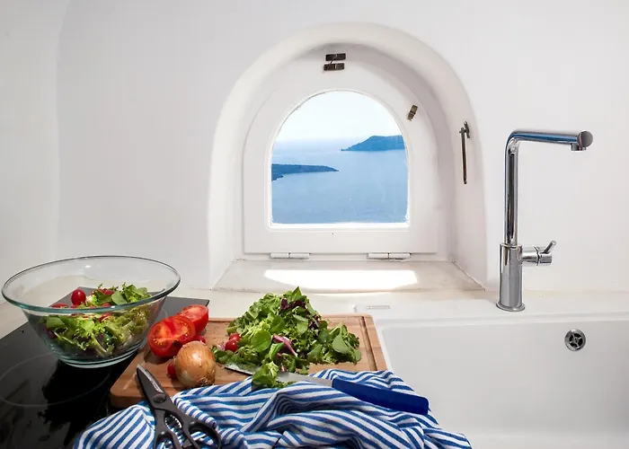 Ananda Infinity Firosztefáni